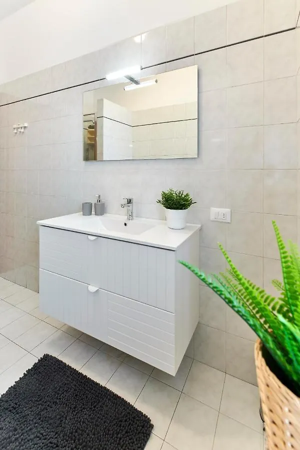 贝尔加莫Casa Terrazzo - Centro Citta E Unibg公寓 0*, 贝尔加莫 意大利